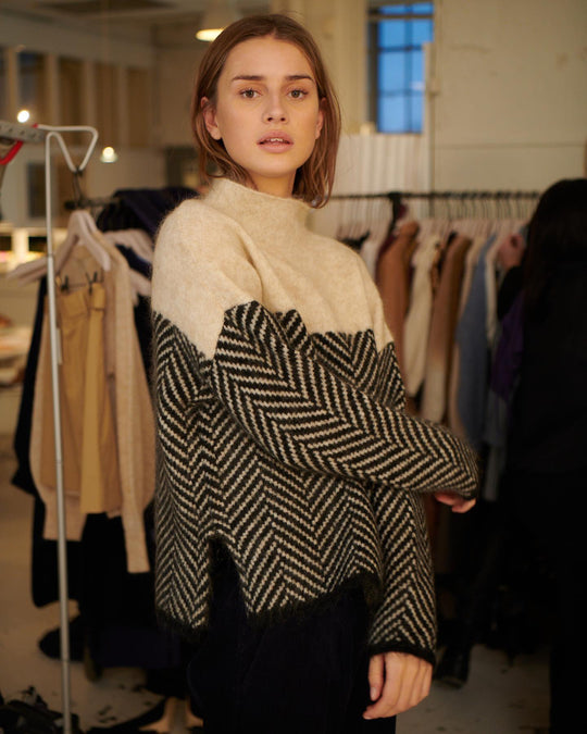 Daniela | jersey de algodón con cuello alto