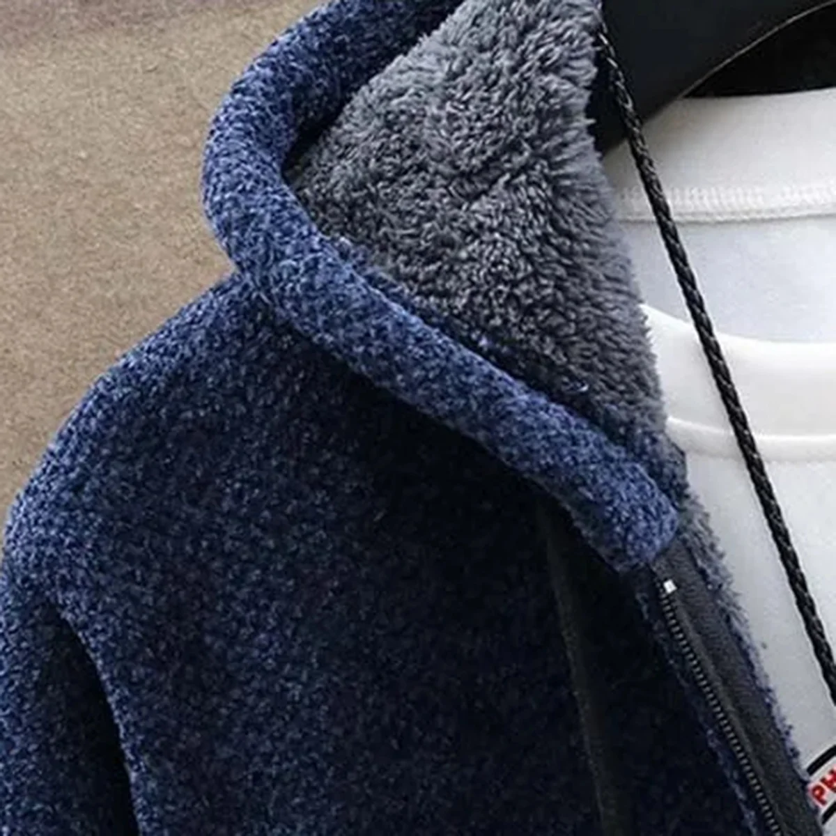 Elegante jersey de felpa para los días fríos
