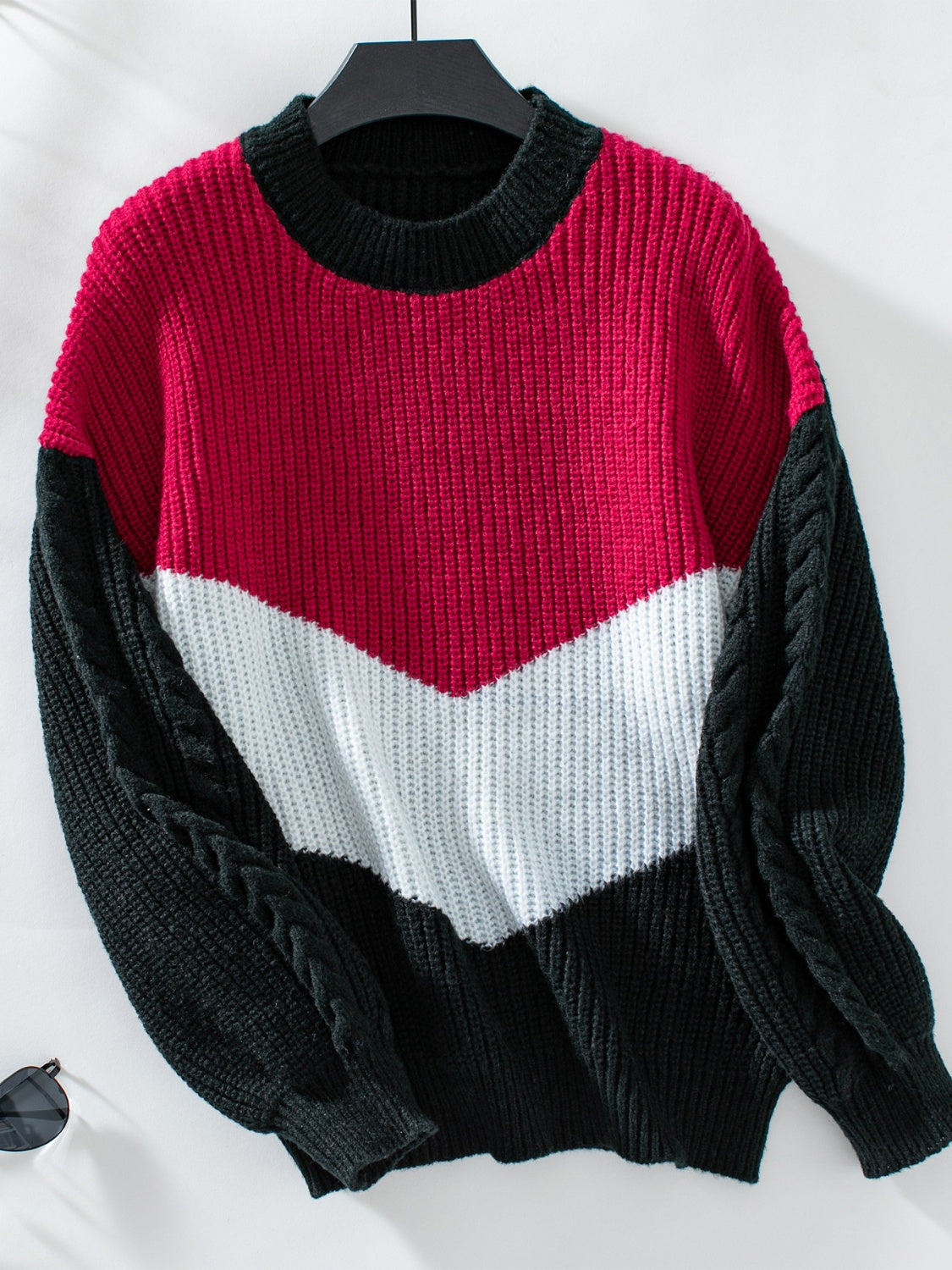Livia | Jersey de mujer de manga larga y cuello redondo con ribete en contraste