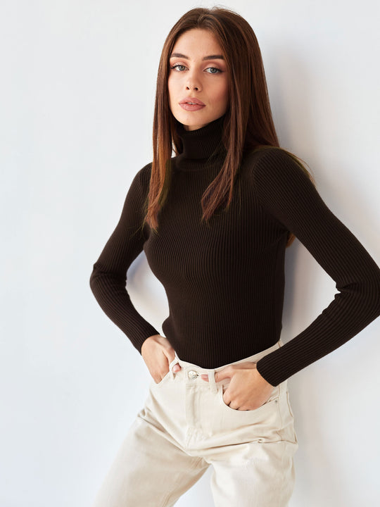 Jersey de cuello alto para mujer | Elegancia y esenciales de otoño
