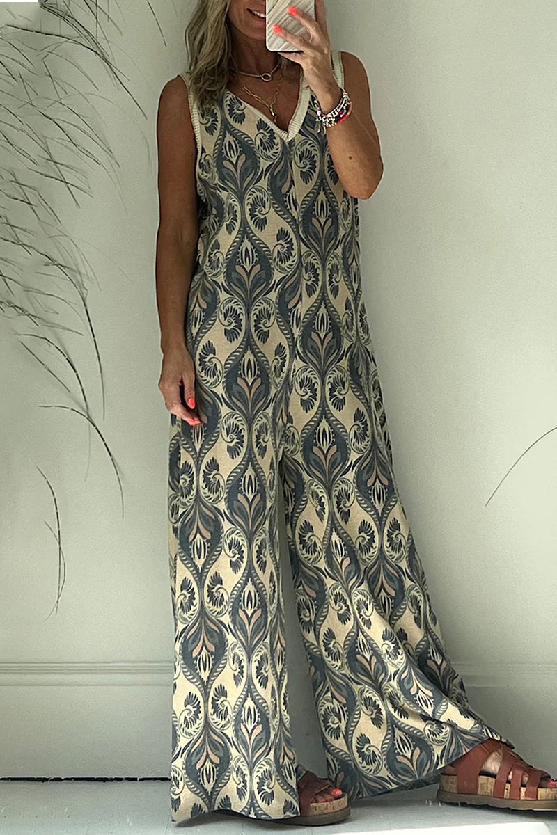college-geometric-print-in-neck loose-fitting-jumpsuits