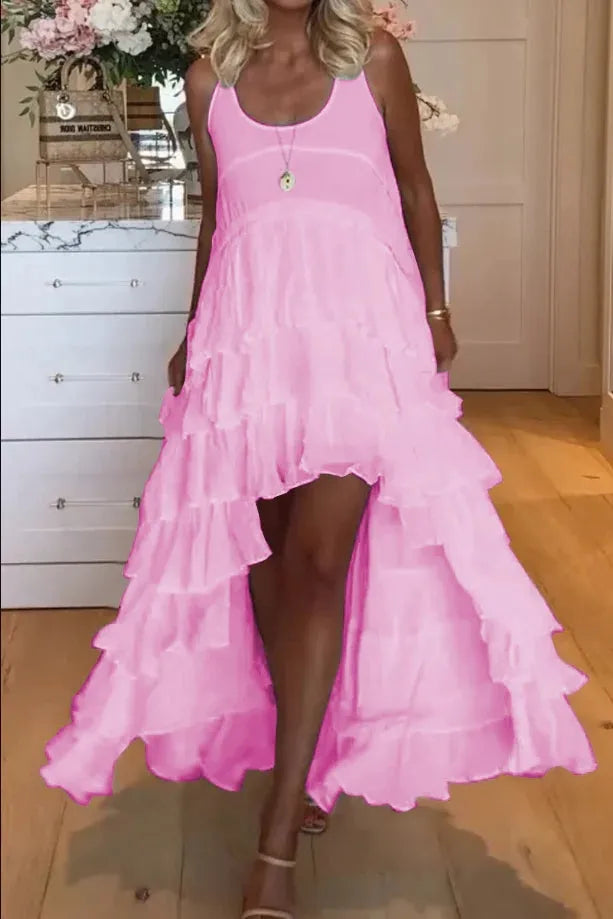 Beautiful ladies' dress, corto por delante y largo por detrás con volantes