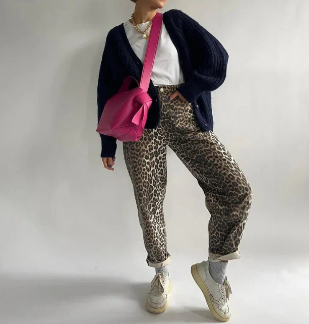 Chandra - Vaqueros vintage con estampado de leopardo