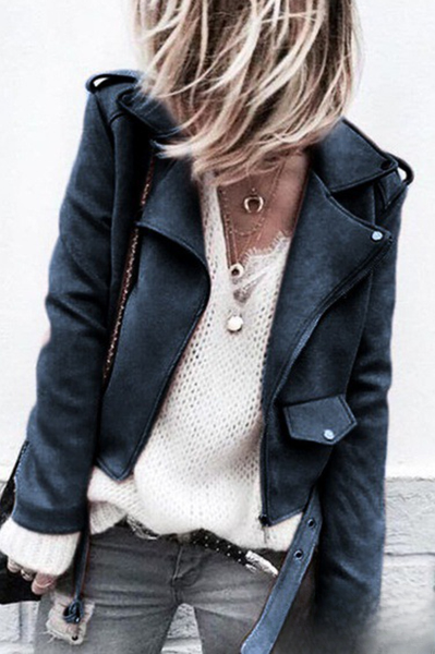 Elegante chaqueta informal con elementos de patchwork