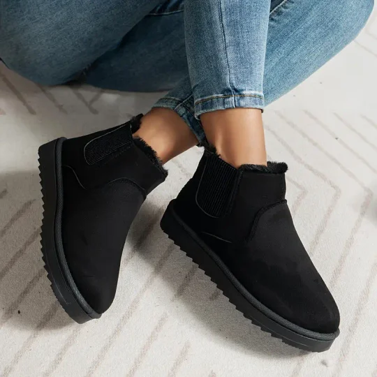 Botas minimalistas para el día a día de las mujeres