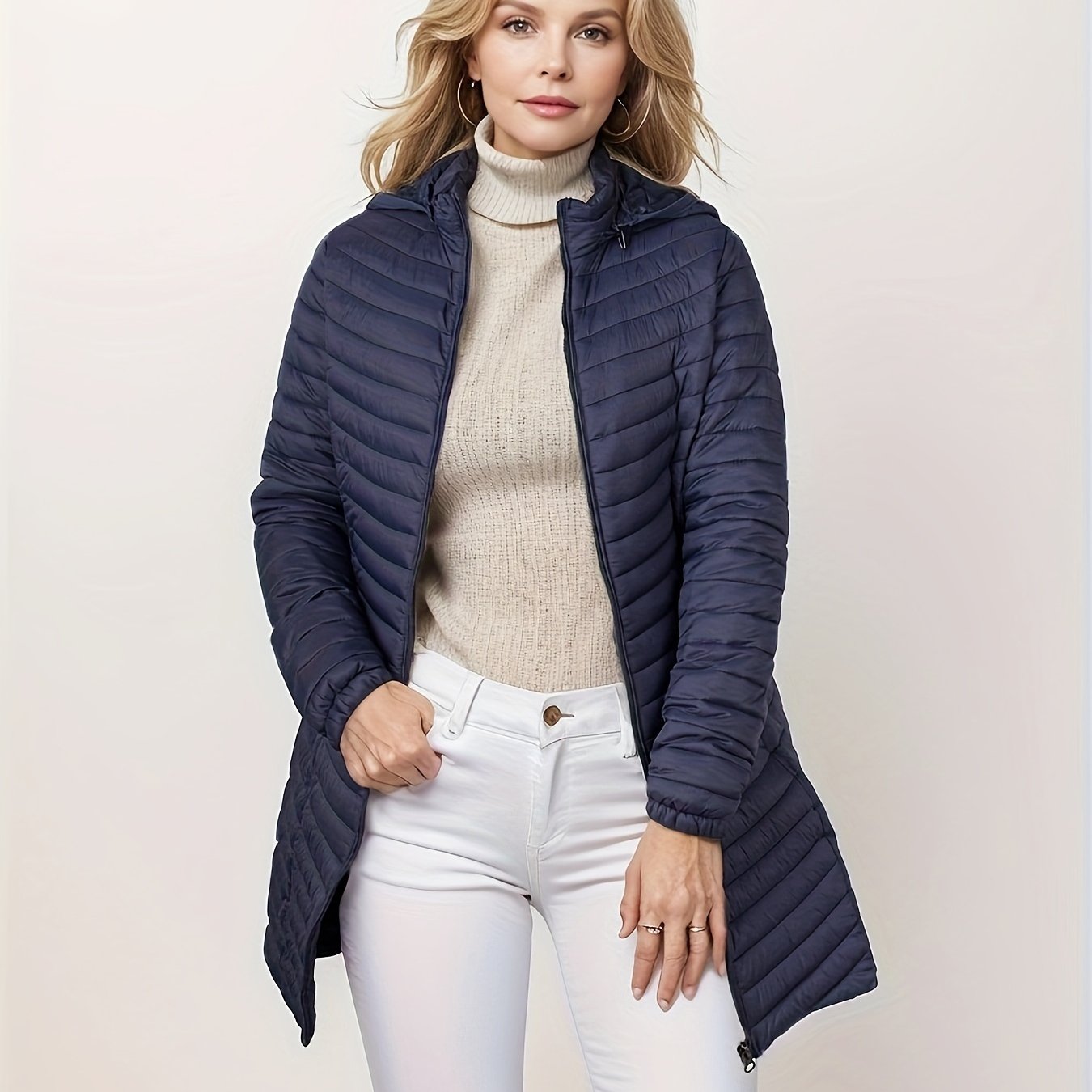Sara | Chaqueta casual acolchada con capucha y cremallera frontal