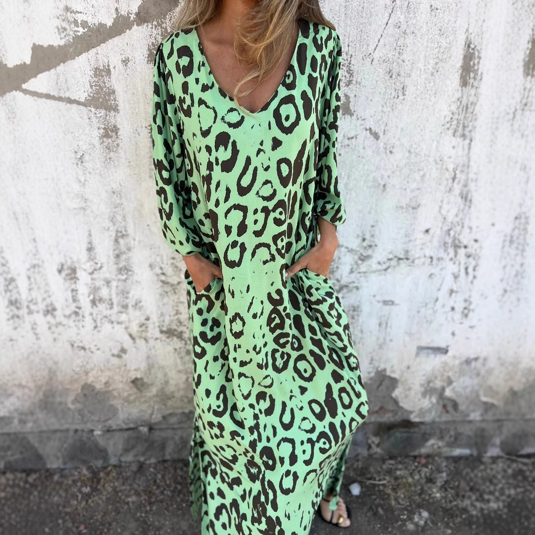 Vestido con estampado de leopardo