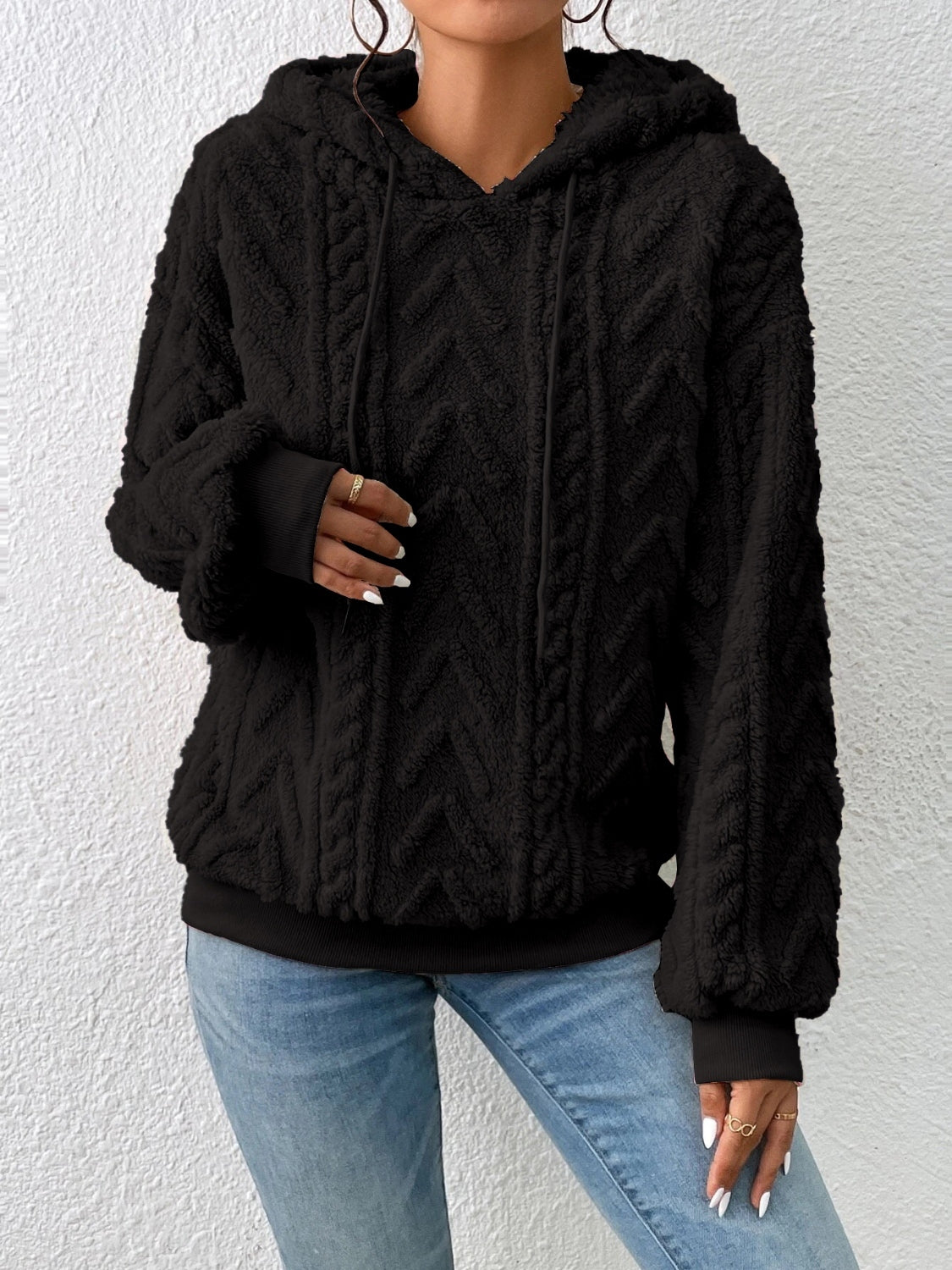 Aria | Sudadera con capucha y cordón para mujer de manga larga