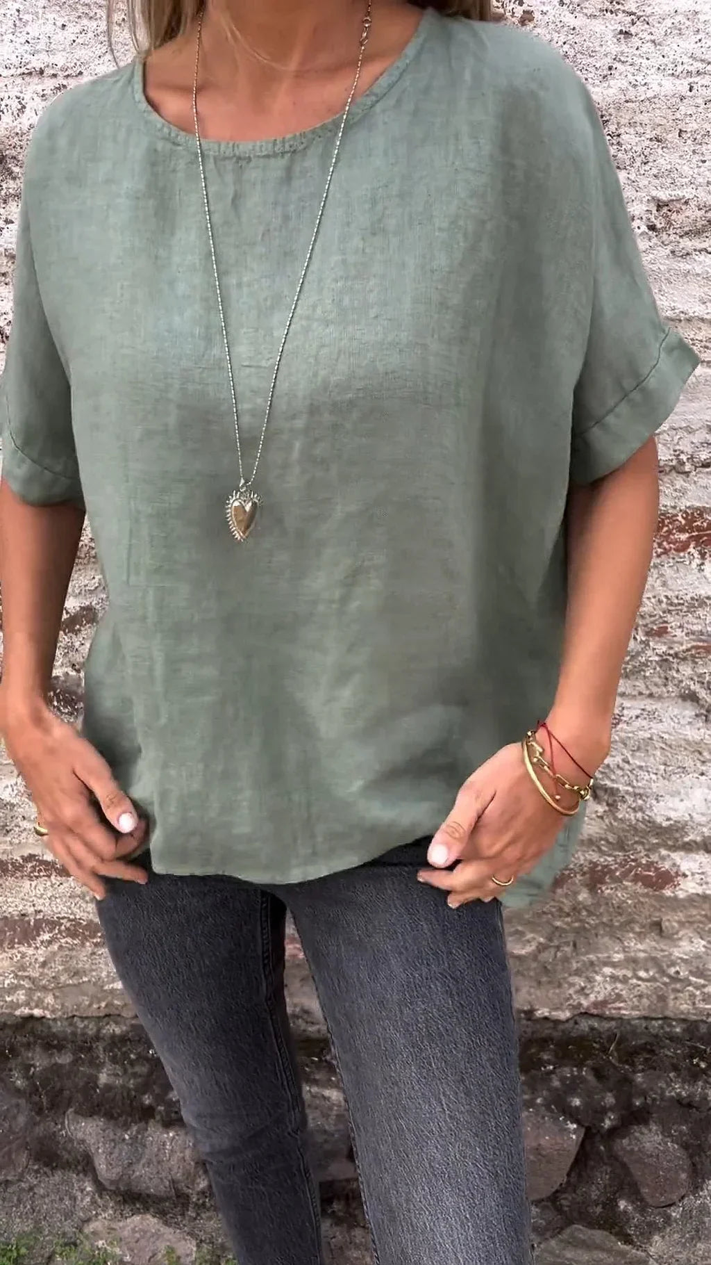 Naila - Blusa de media manga en lino de algodón con escote redondo, color liso