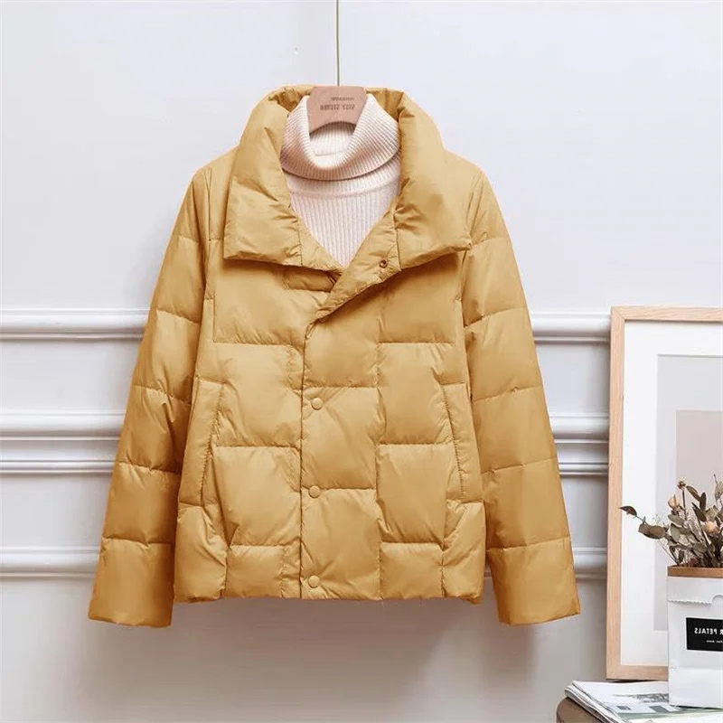 Chaqueta puffer esencial para el estilo y la comodidad de las mujeres en invierno