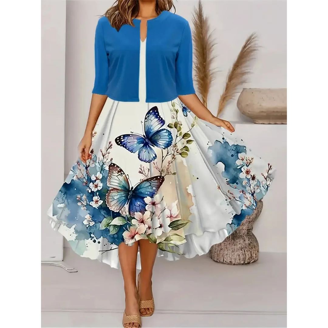 Mini vestido plisado con mangas cortas