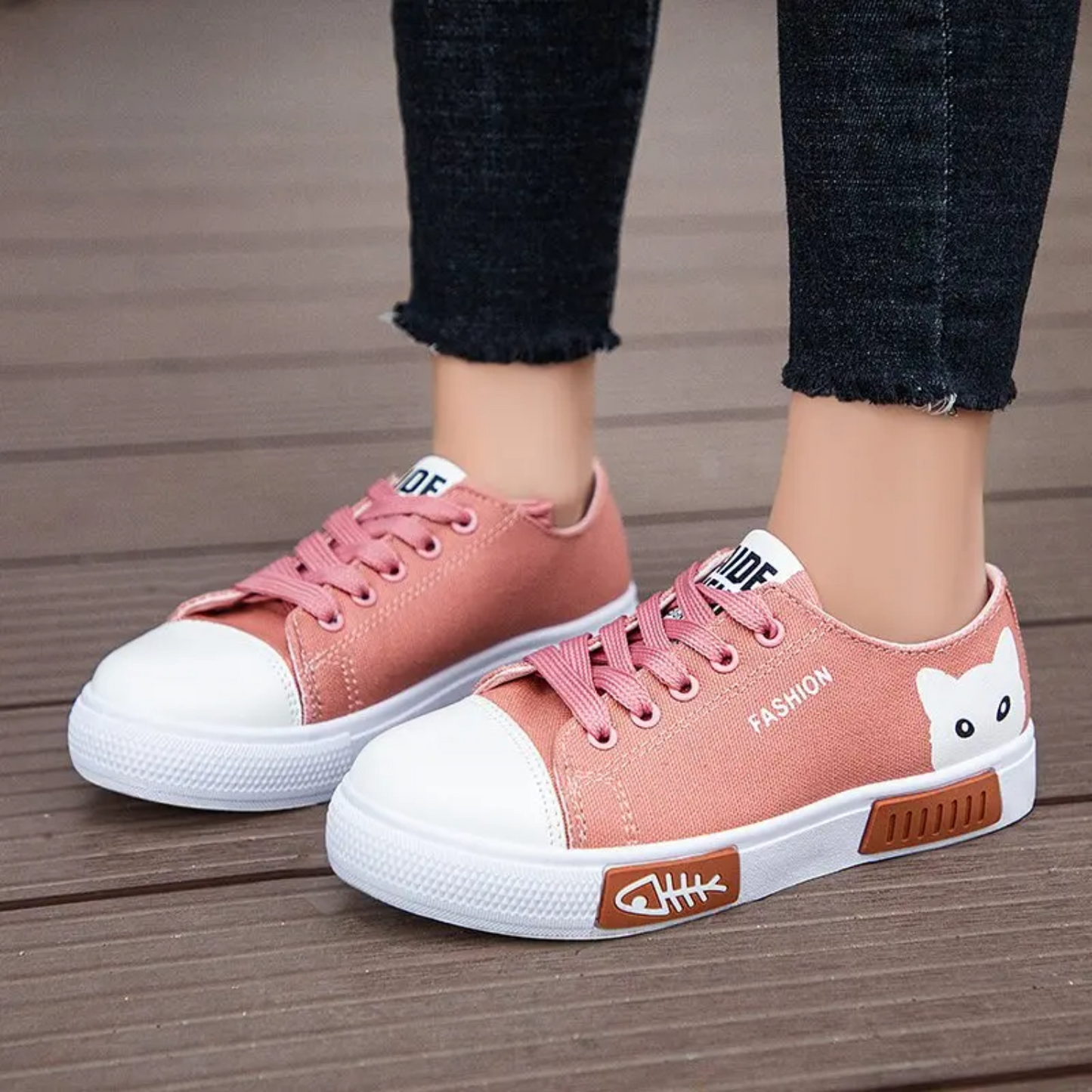 Wytseke Sneakers | Zapatillas de lona con diseño de gato para mujer
