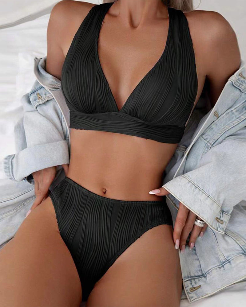 Bikini sexy de un solo tono con escote profundo en V