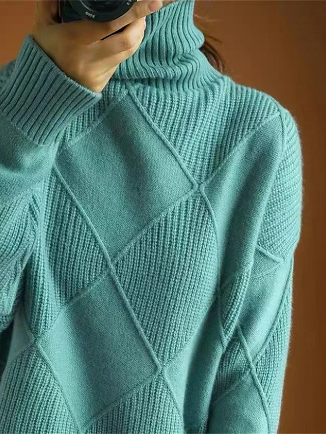 Elegante jersey de invierno con escote grueso