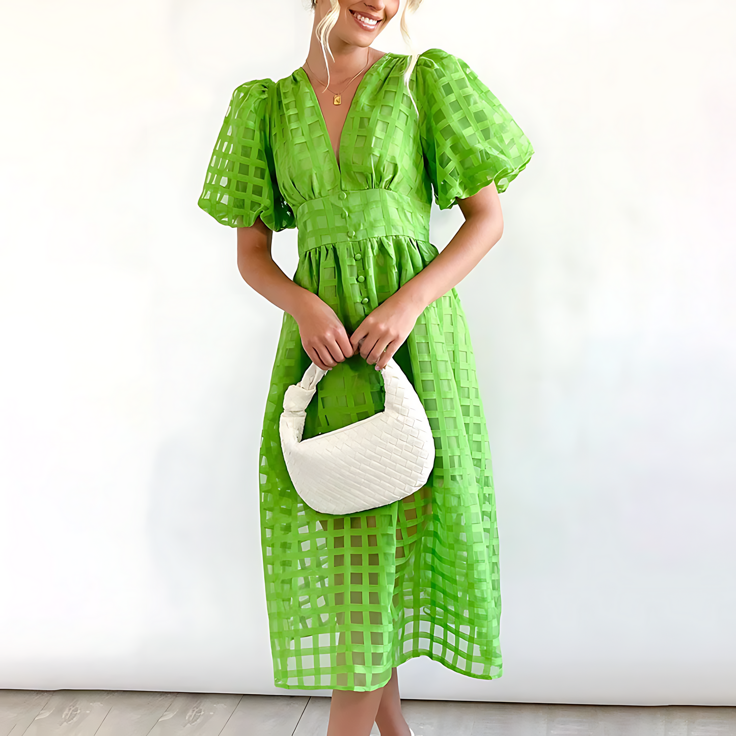 Elegante vestido midi de verano con mangas cortas abullonadas