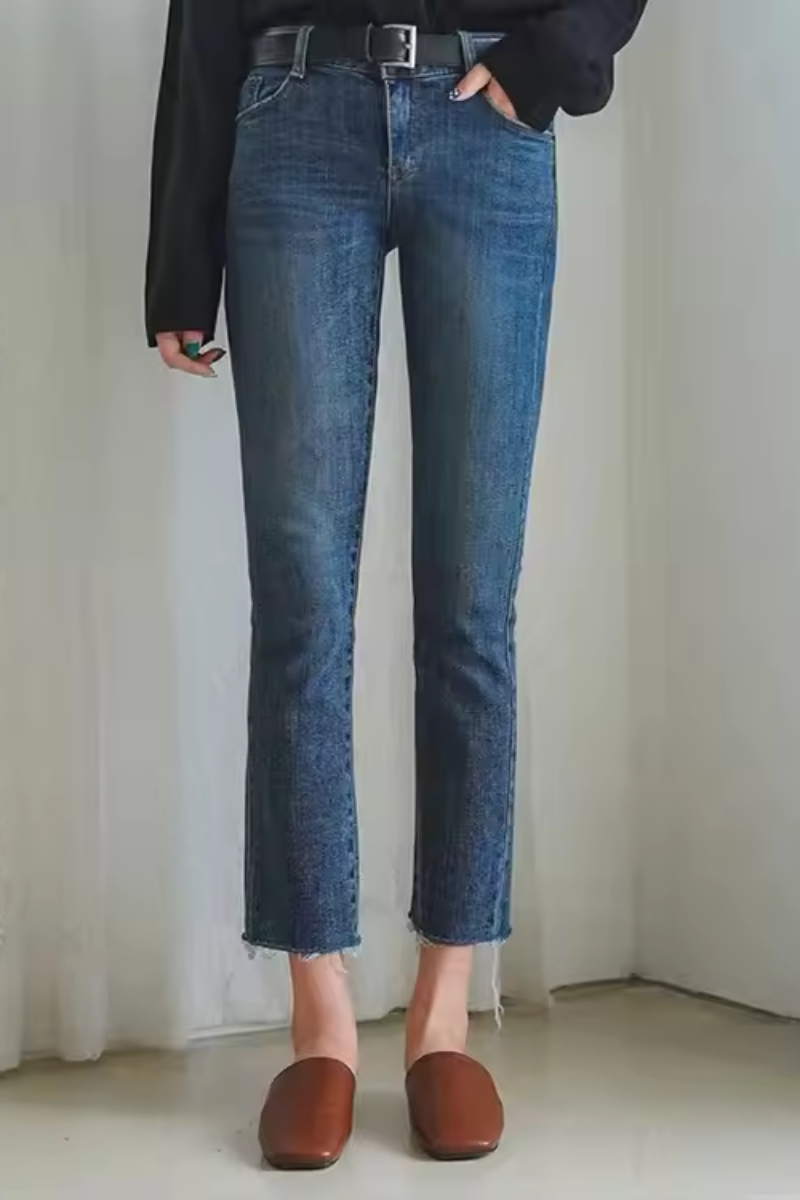 Lila | Vaqueros de pierna recta azul claro para mujer