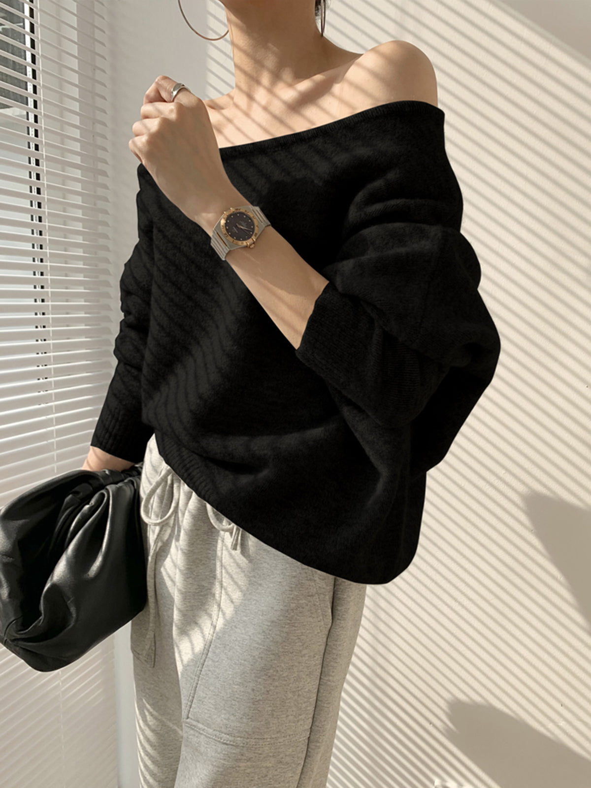 Jersey de hombros asimétricos | Punto elegante para un estilo chic