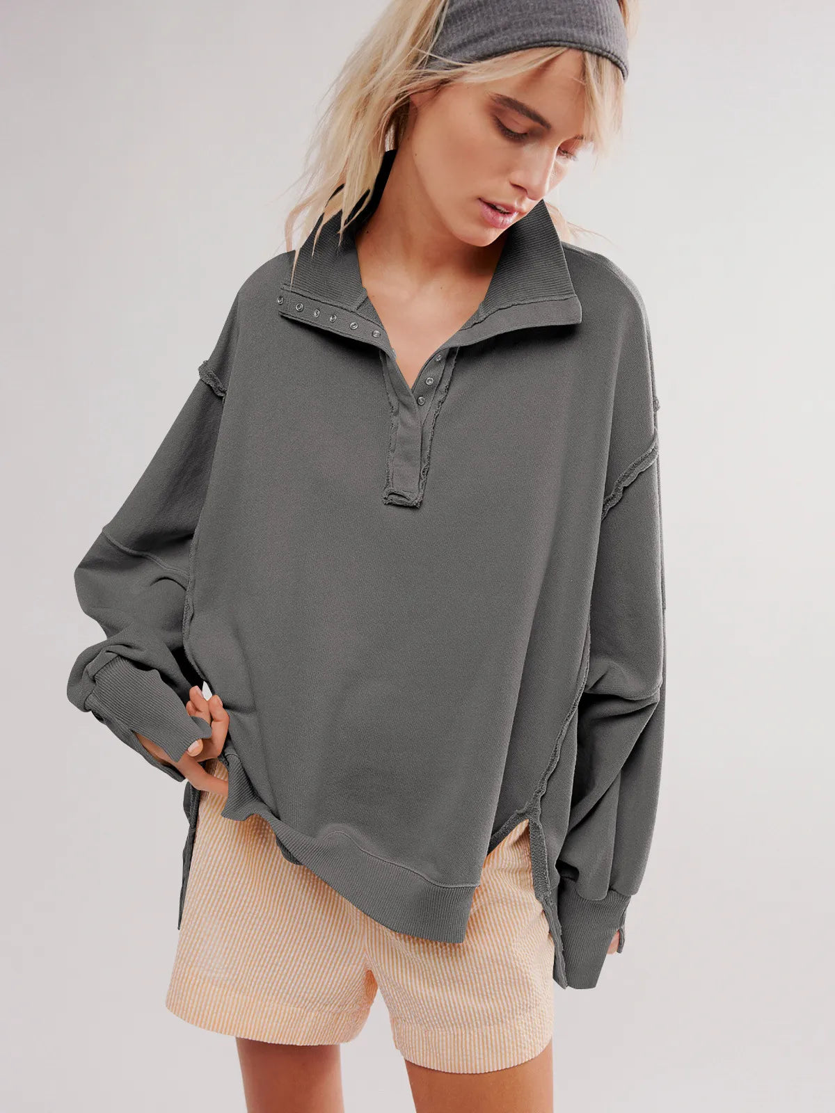 Mela | Sudadera informal con solapa, botones y mangas farolillo