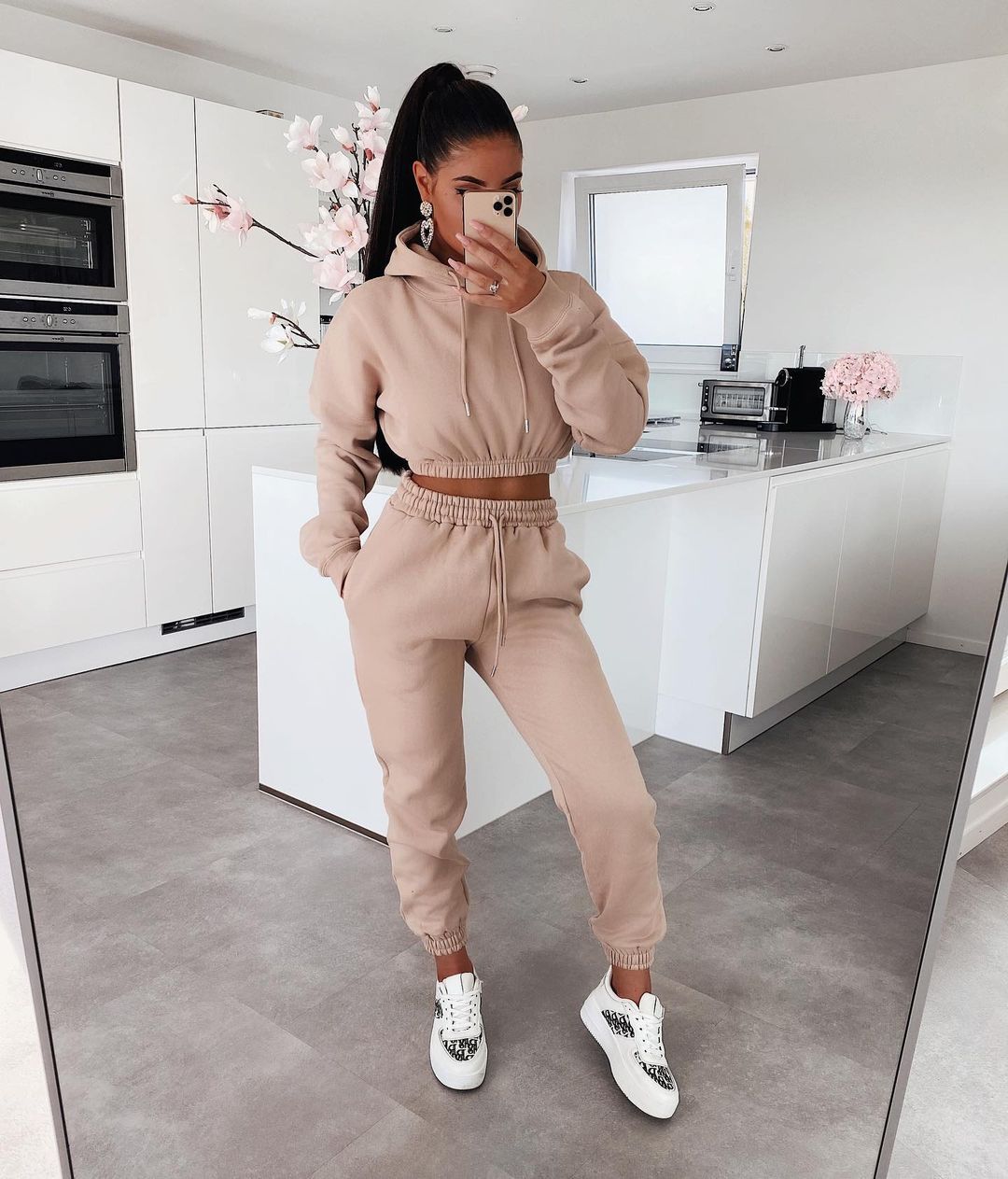 Heidi-Mode - Elegante y cómodo jogging para mujer