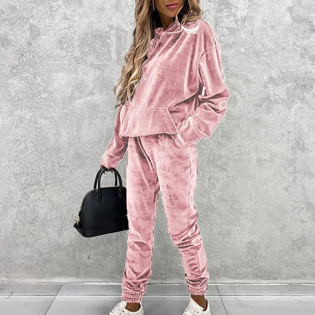 Wendela | Lujoso conjunto de jersey de terciopelo y pantalón jogger