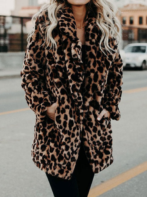 Uta Coat | Abrigo de mujer con estampado de leopardo