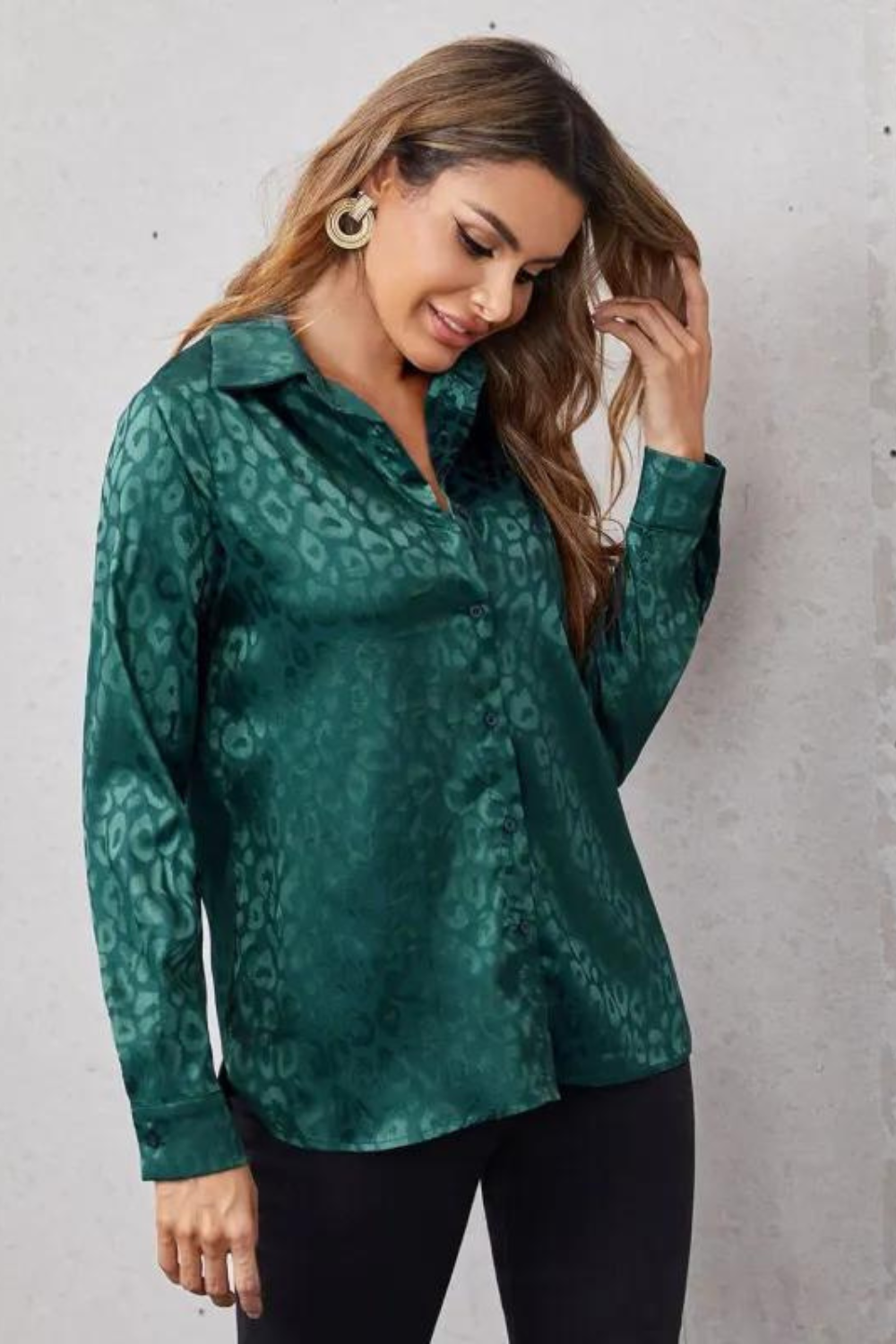 Lila | Blusa de seda con ojales
