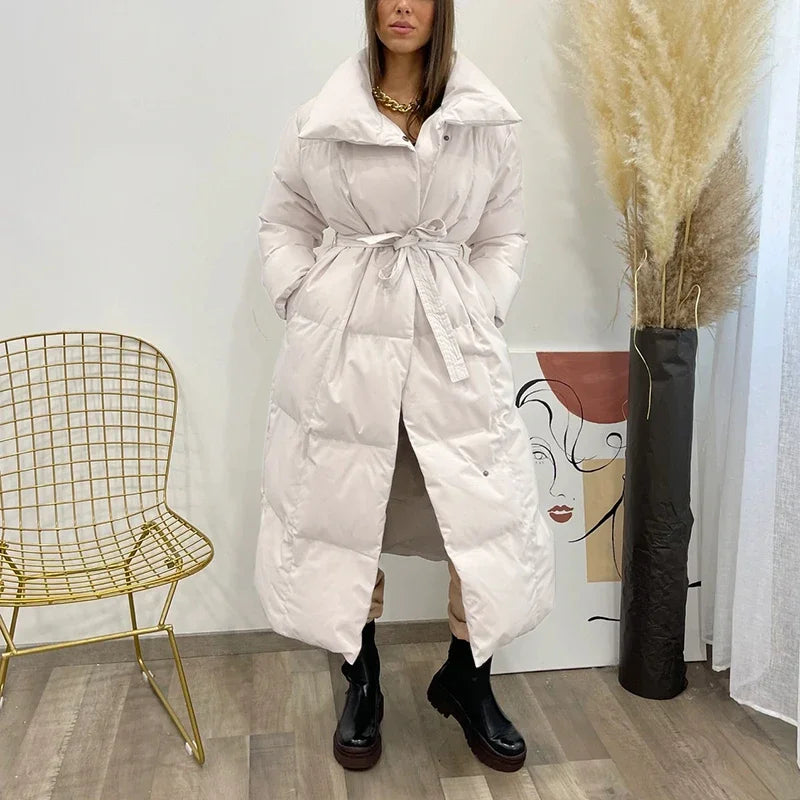 Linde | Elegante chaqueta con cinturón