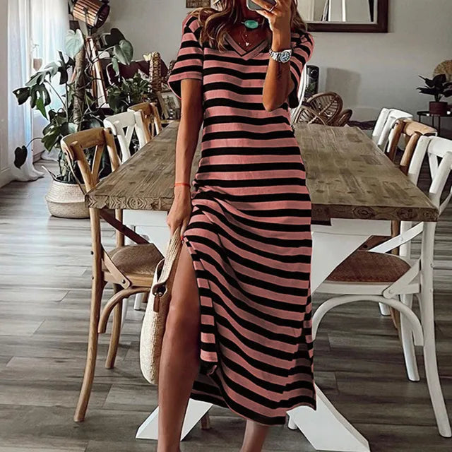Norah | Elegante vestido de rayas
