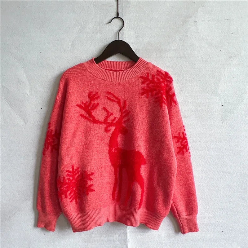 Manuela | Cálido jersey de punto con escote redondo y estampado de ciervos y copos de nieve para mujer