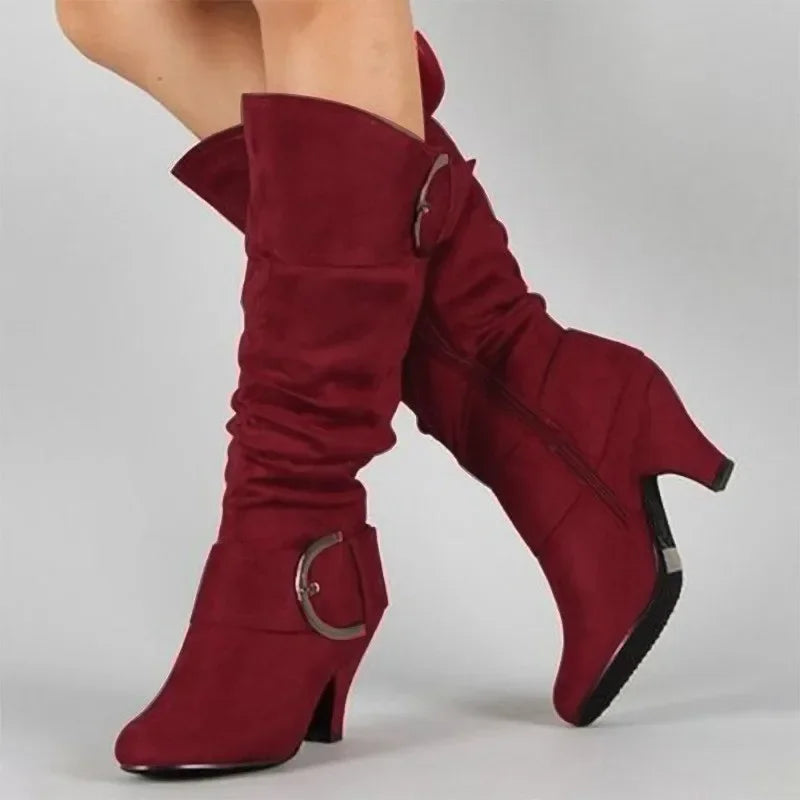 Elegantes botines de mujer para otoño y primavera, con un diseño original para crear apariencias luminosas.