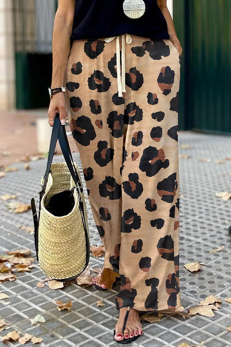 Pantalones anchos con estampado de leopardo