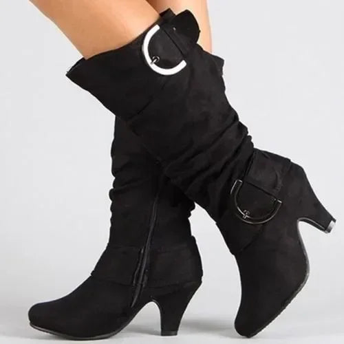 Elegantes botines de mujer para otoño y primavera, con un diseño original para crear apariencias luminosas.