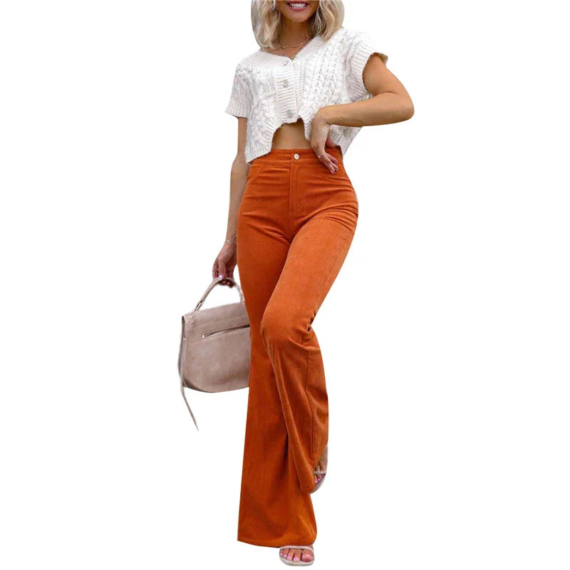 Pantalones acampanados de moda para mujer