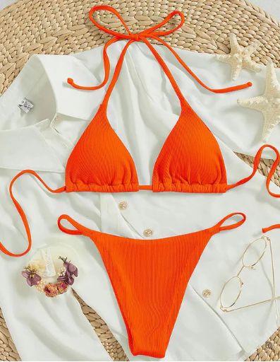 Antonella® | Bikini alto azul con escote en V