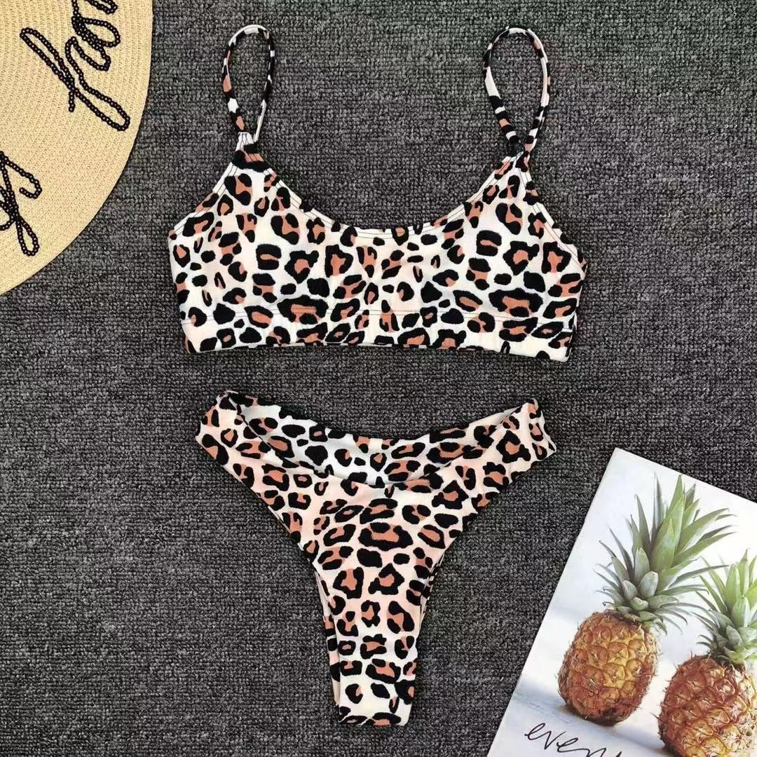 Ava Animal Print Bikini | Prepárate para rugir en la playa