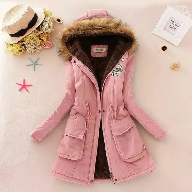 Hilde | cálida chaqueta de invierno forrada con capucha para mujer