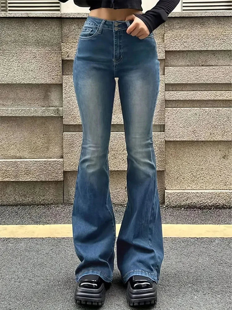 Laura | Vaqueros acampanados | Comodidad informal | Denim suave