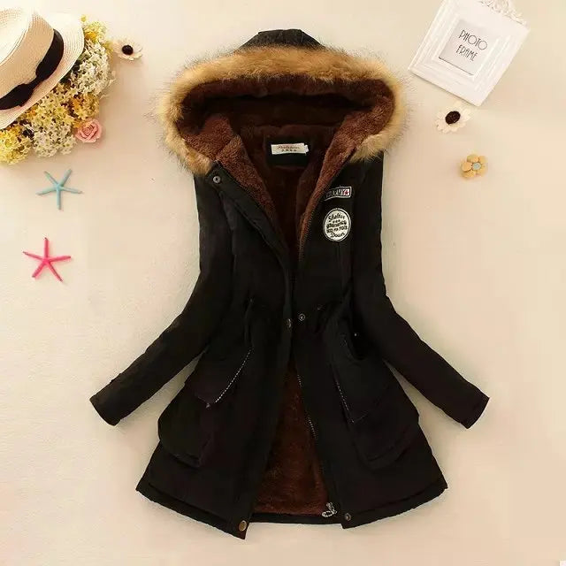Hilde | cálida chaqueta de invierno forrada con capucha para mujer