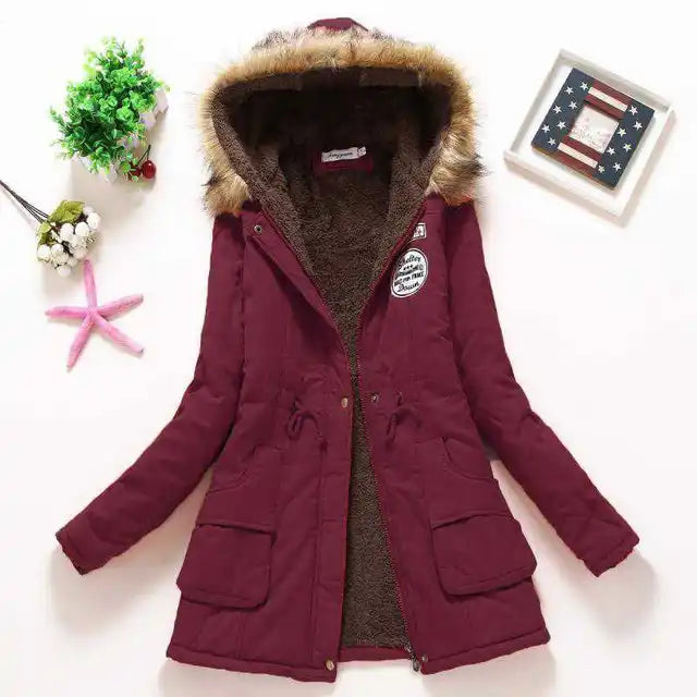 Hilde | cálida chaqueta de invierno forrada con capucha para mujer