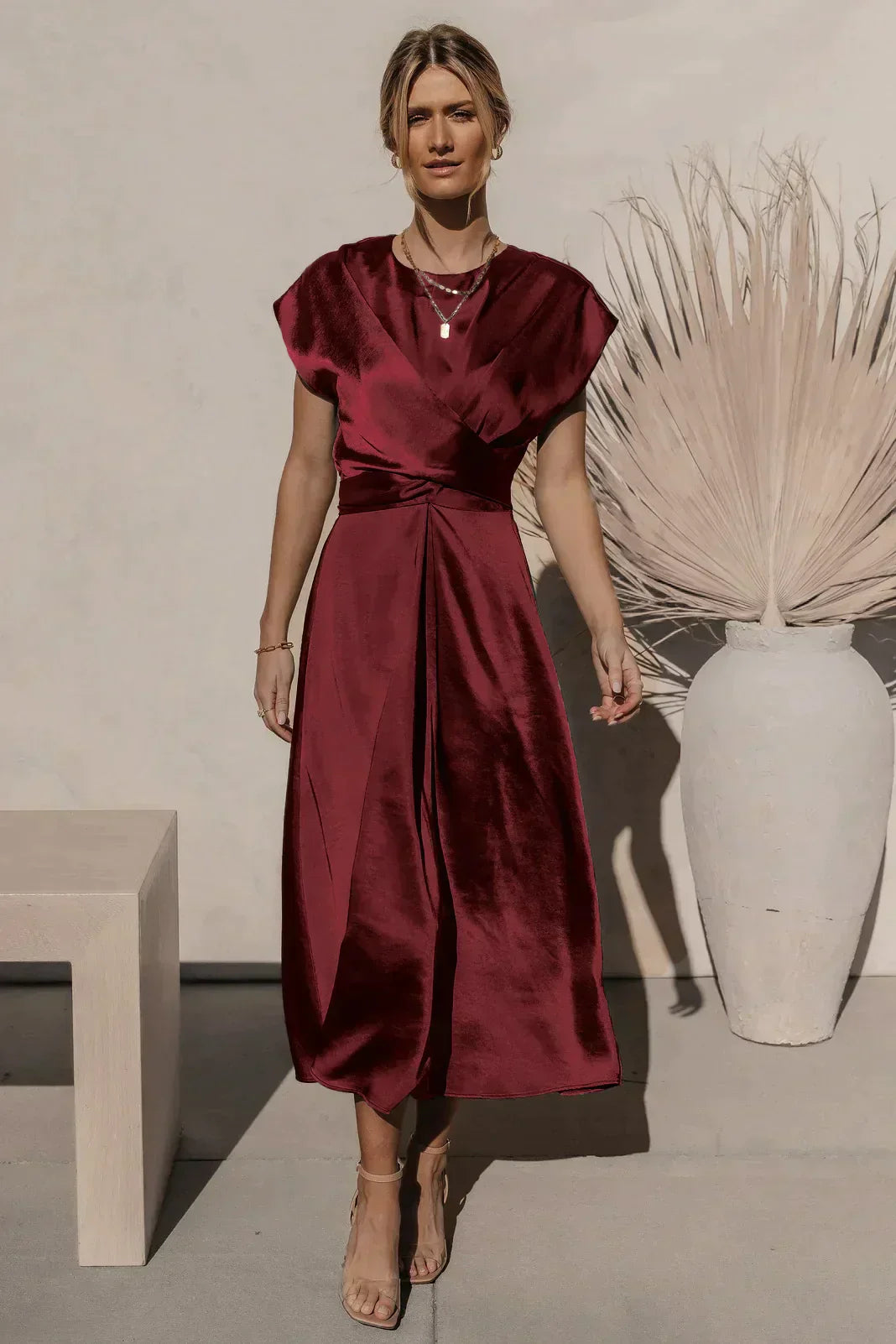 Lotte | Elegante vestido de fiesta de satén de seda