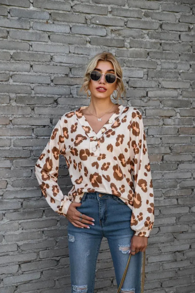 Zadie | Top de manga larga de leopardo suelto