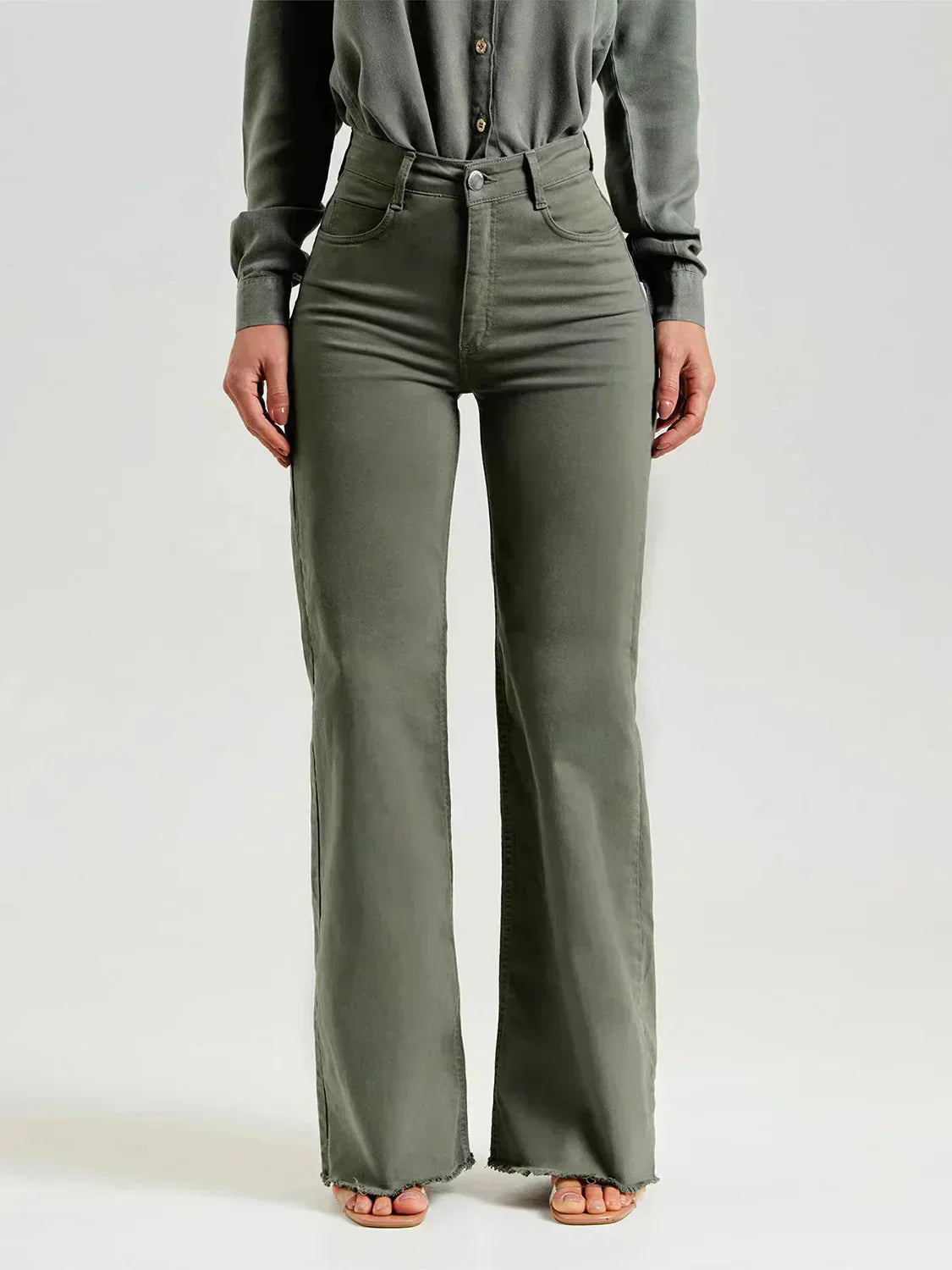 pantalones acampanados para mujer