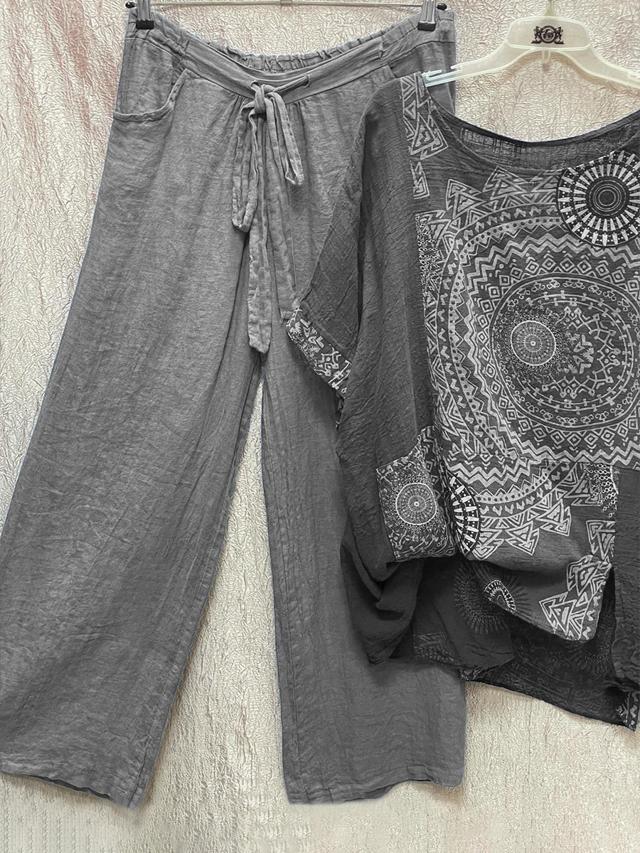 Conjunto de dos piezas con estampado bohemio gratis