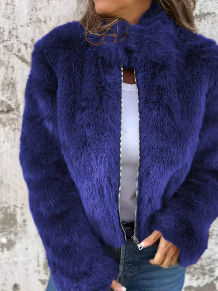 Kaylen | elegante abrigo de piel con cremallera
