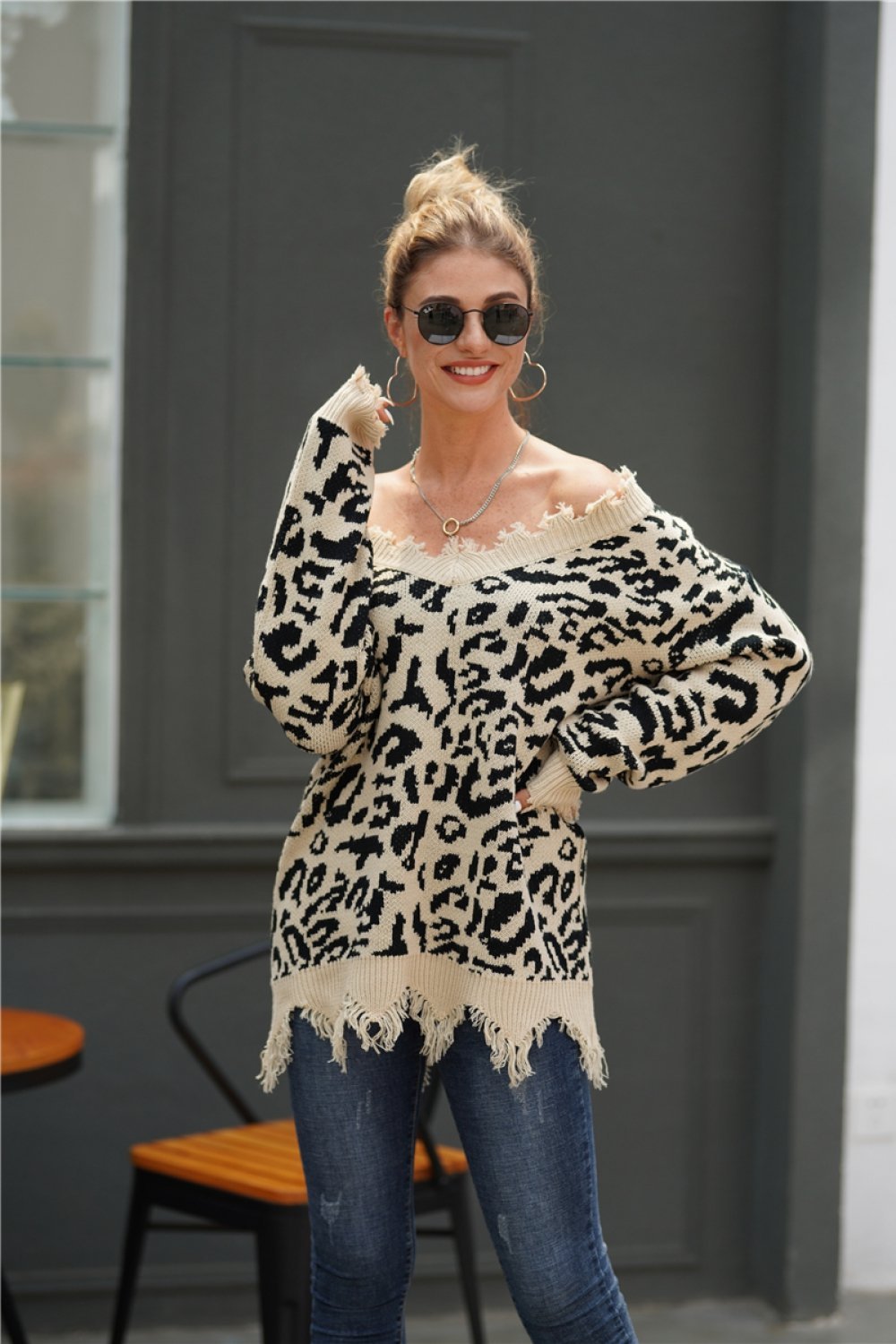 Jersey suelto de leopardo con cuello en V para mujer
