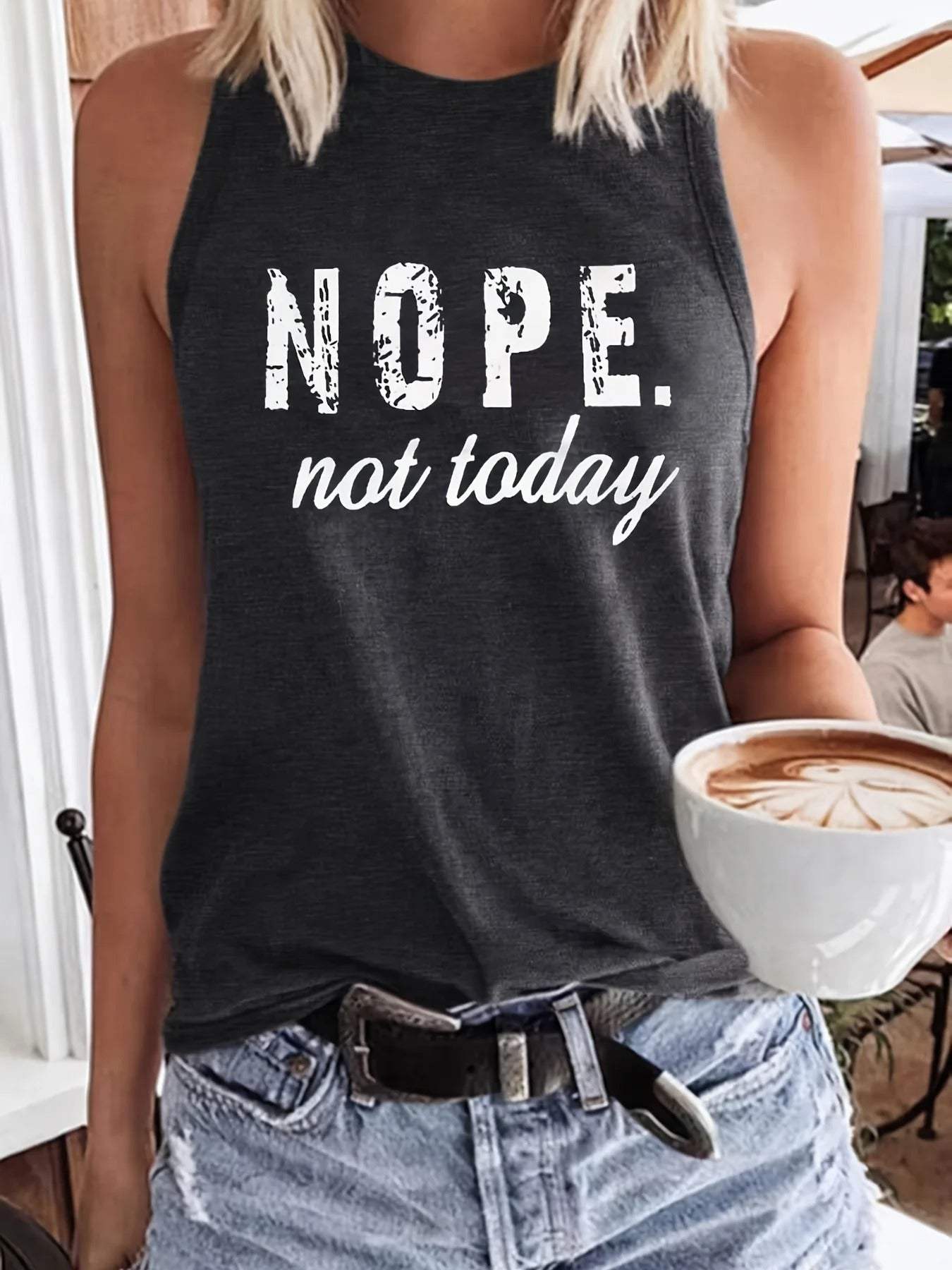 Casual T|shirt Ladies | Patrón llamativo | Cuello en V | Perfecto para días relajados
