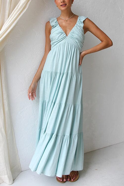 Elegante vestido largo de verano con volantes