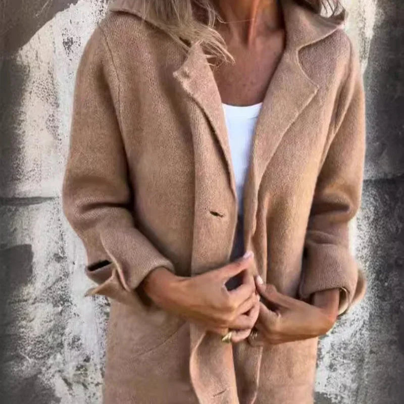 Rozlyn | Chaqueta de longitud media con puños vueltos
