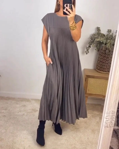 Vestido plisado sencillo de señora monocolor