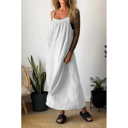 Vestido largo de chambray con bolsillos y tirantes en contraste en azul beau